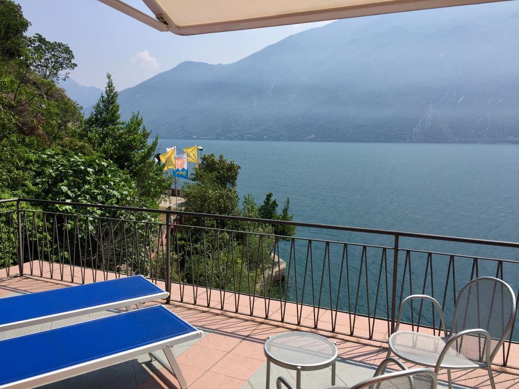 Hotel Capo Reamol Limone sul Garda Esterno foto